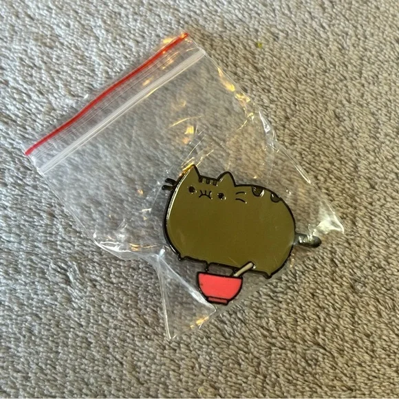 Pusheen with Cereal Enamel Pin - Picture 4 of 5